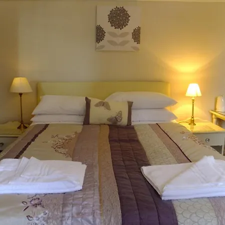 Pensión Melbourne 4*