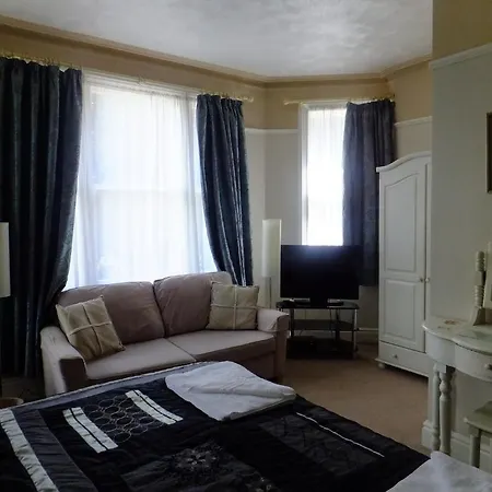 Melbourne Pensión Bowness-on-Windermere