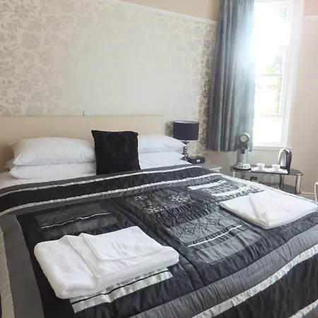 Melbourne 4* Bowness-on-Windermere