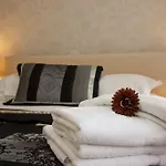墨尔本宾馆 4*