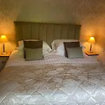 墨尔本宾馆 招待所 4*