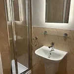 墨尔本宾馆 4* 鲍内斯温德米尔