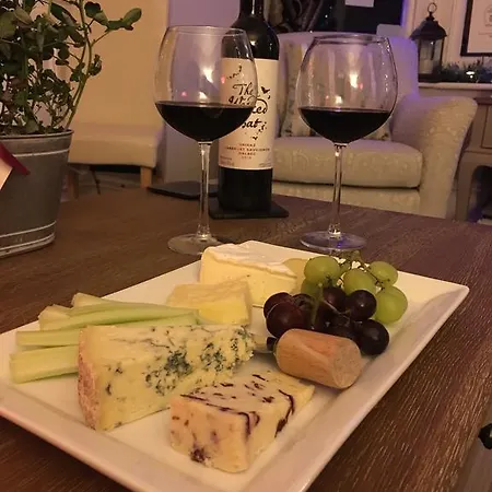 Guest house Melbourne 4*